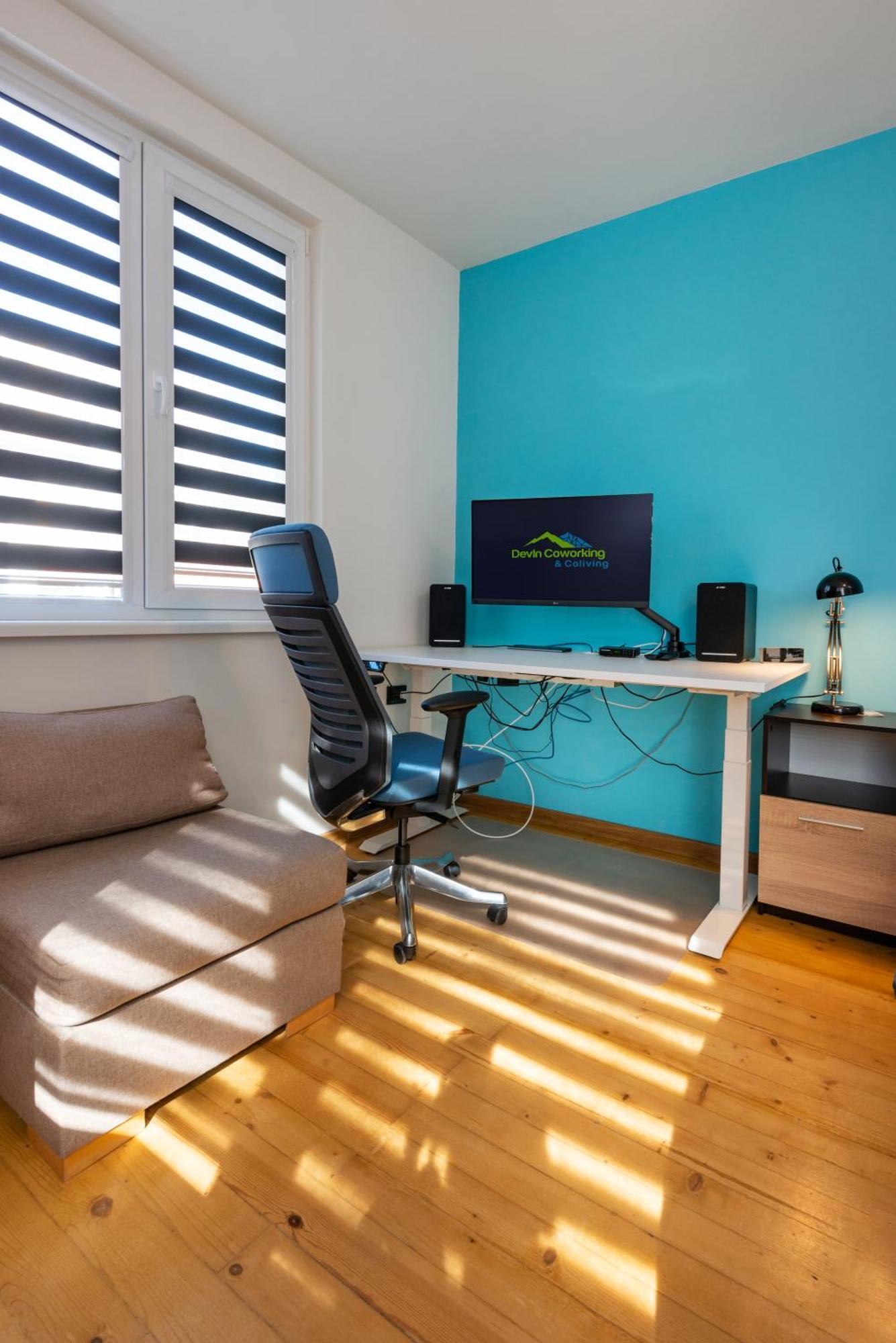 Devin Coworking & Coliving Apartment Exterior photo